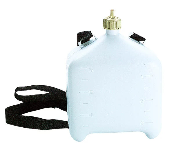 Demaplast plastic backpack canister for input syringe (3 L)