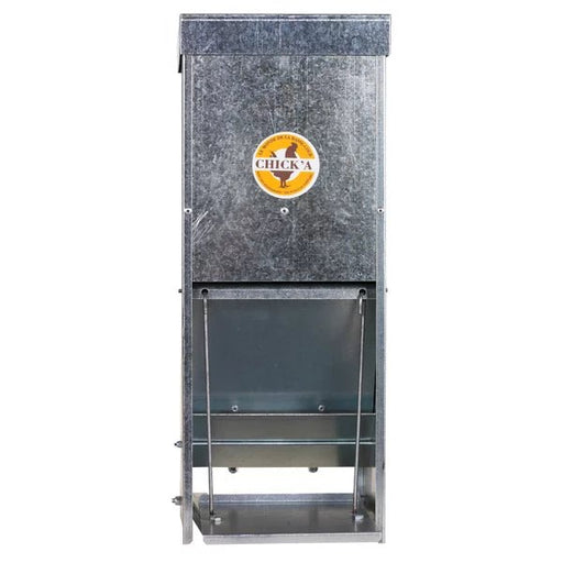 Poultry feeder with step plate | galvanized steel (30 L) - Ballyholland Poultry