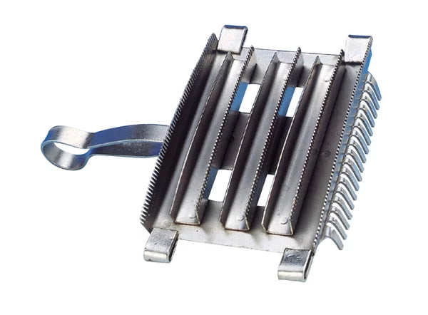 KAMER steel curry comb with mane comb (21 cm x 17.5 cm)